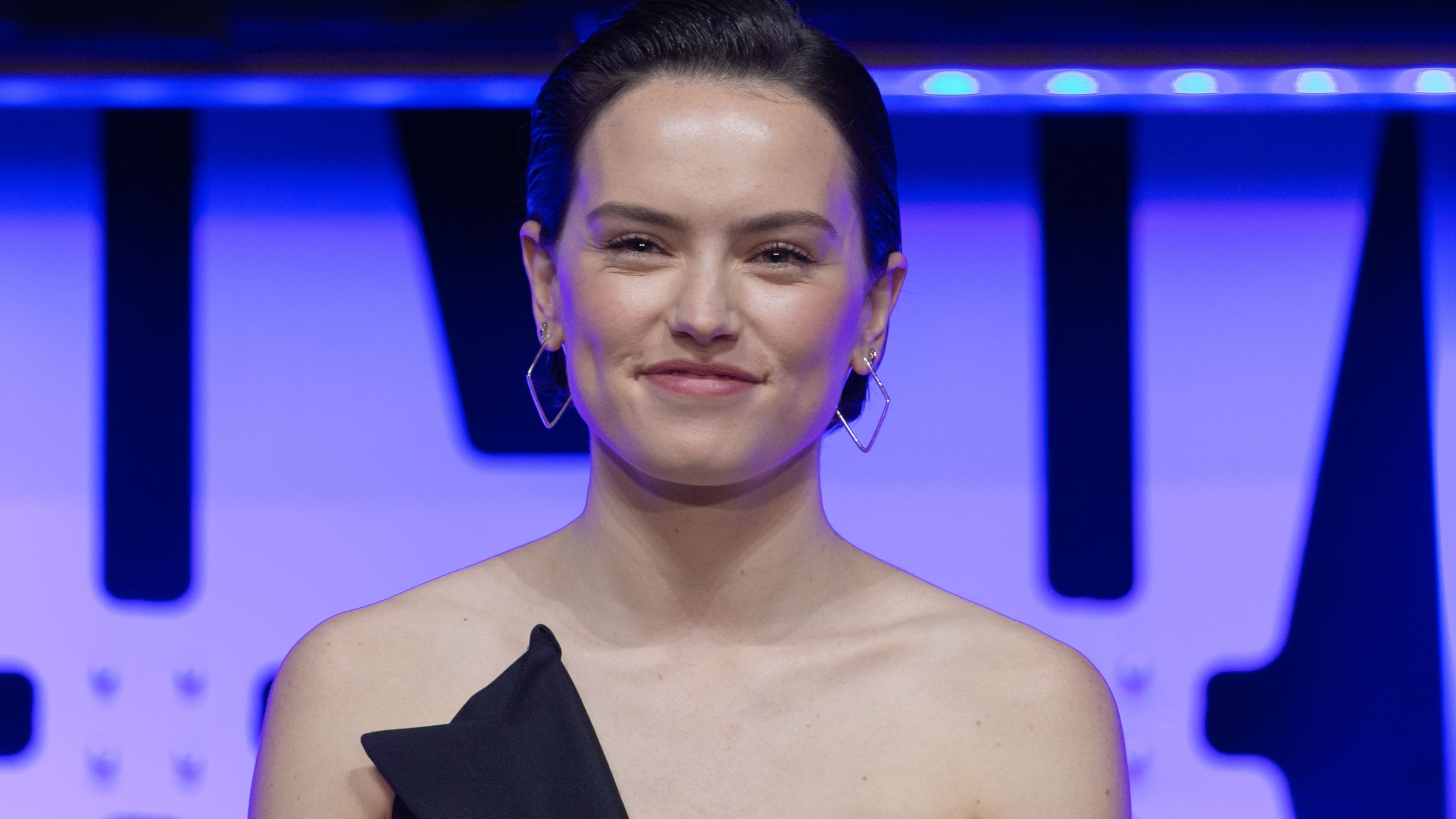 star Wars Actress Daisy Ridley Criticised For Denying Privilege Ents  Arts News Sky News