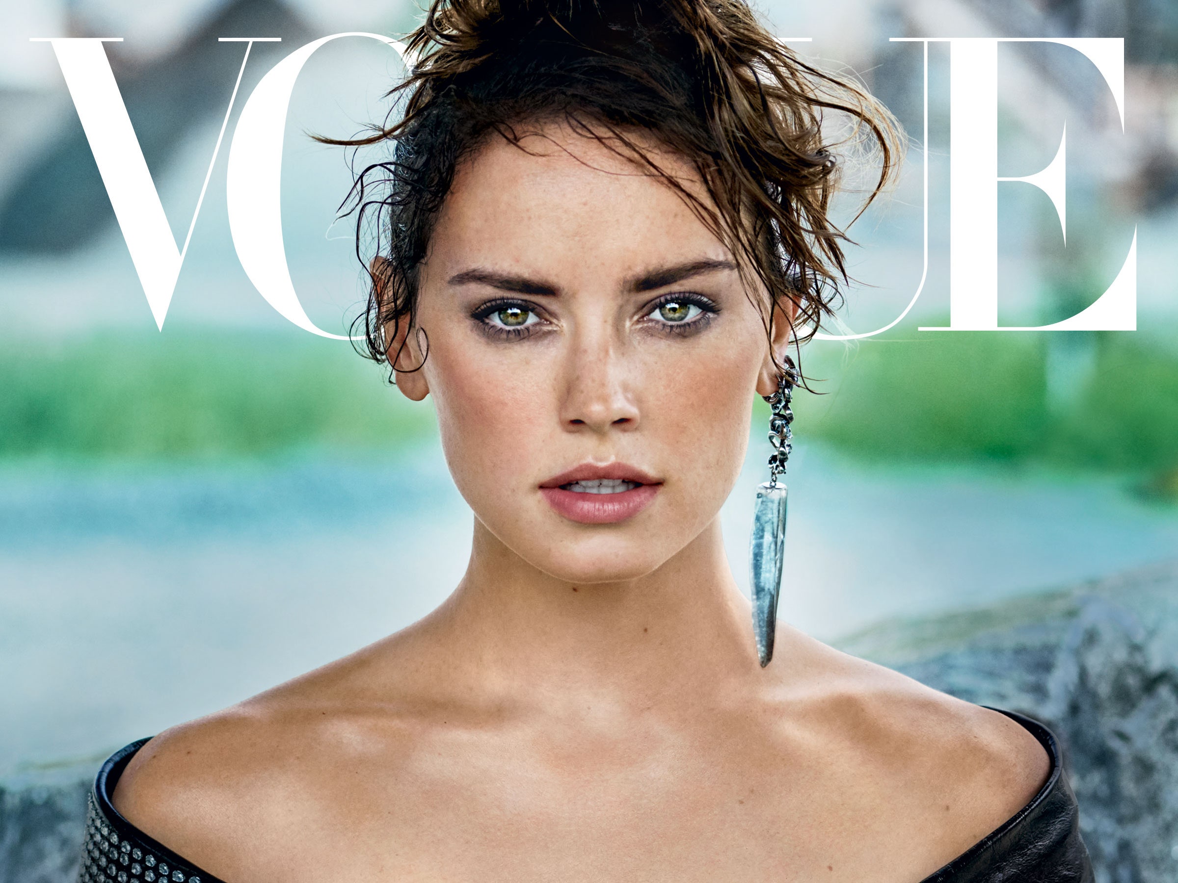 the Last Jedi Star Daisy Ridley Is Vogues November Cover Girl Vogue