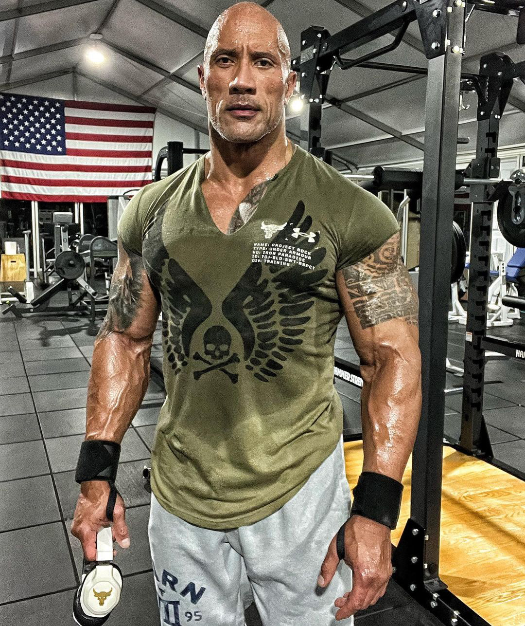 dwayne The Rock Johnson He Pees In Water Bottles During His Workouts  Peoplecom