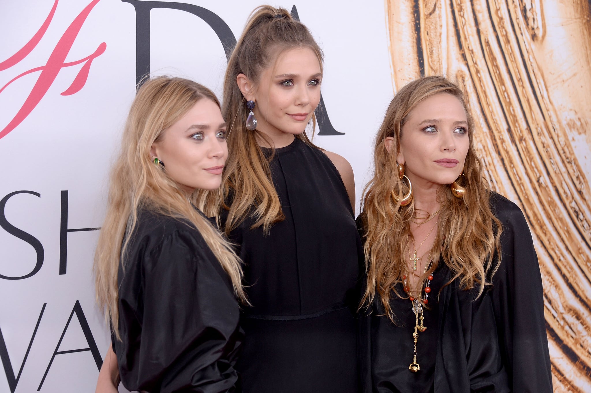 elizabeth Olsen On Growing Up With Marykate And Ashley Popsugar Celebrity