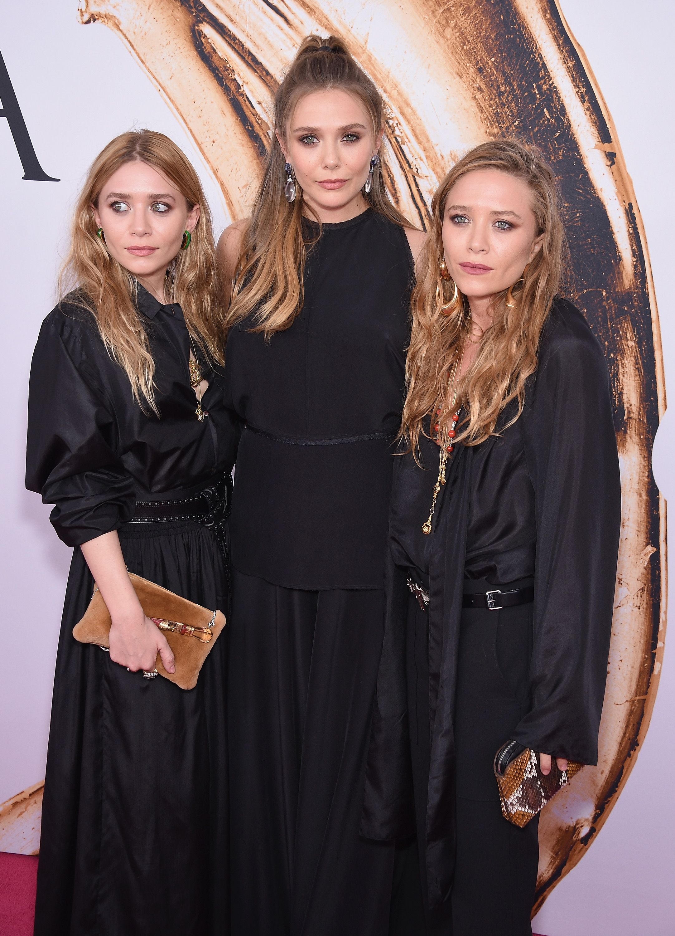 elizabeth Olsen On Thrifting Habits And Growing Up With Fashion Sister Duo Mary Kate And Ashley Olsen