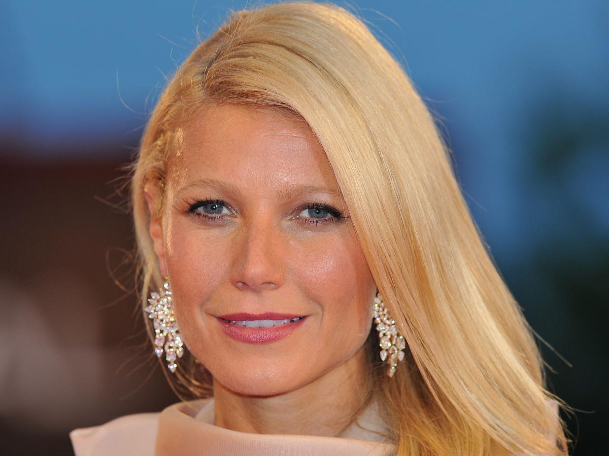 gwyneth Paltrow Shares How She Fell In Love With Daughter Apples Name After Chris Martin Came Up With It Pinkvilla