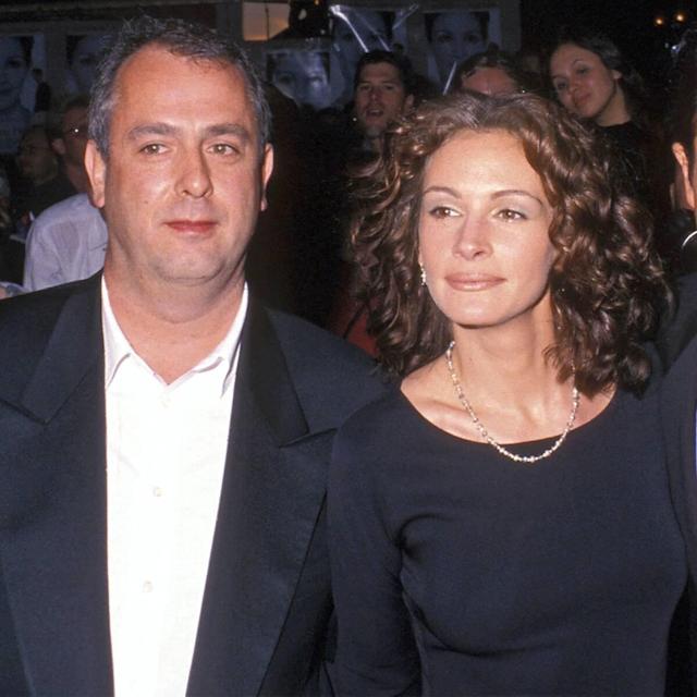 julia Roberts Mourns Death Of Kind And Gentle Notting Hill Director Roger Michell