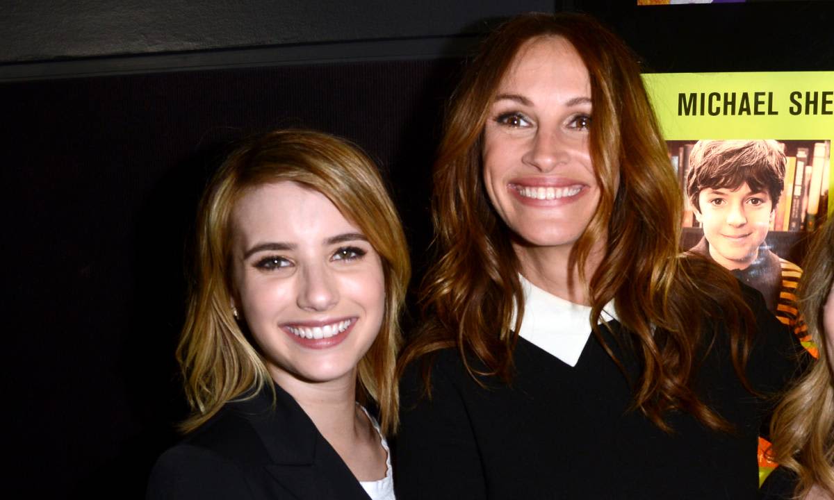 julia Roberts Shares Neverbeforeseen Family Photo With Niece Emma Roberts  Hello