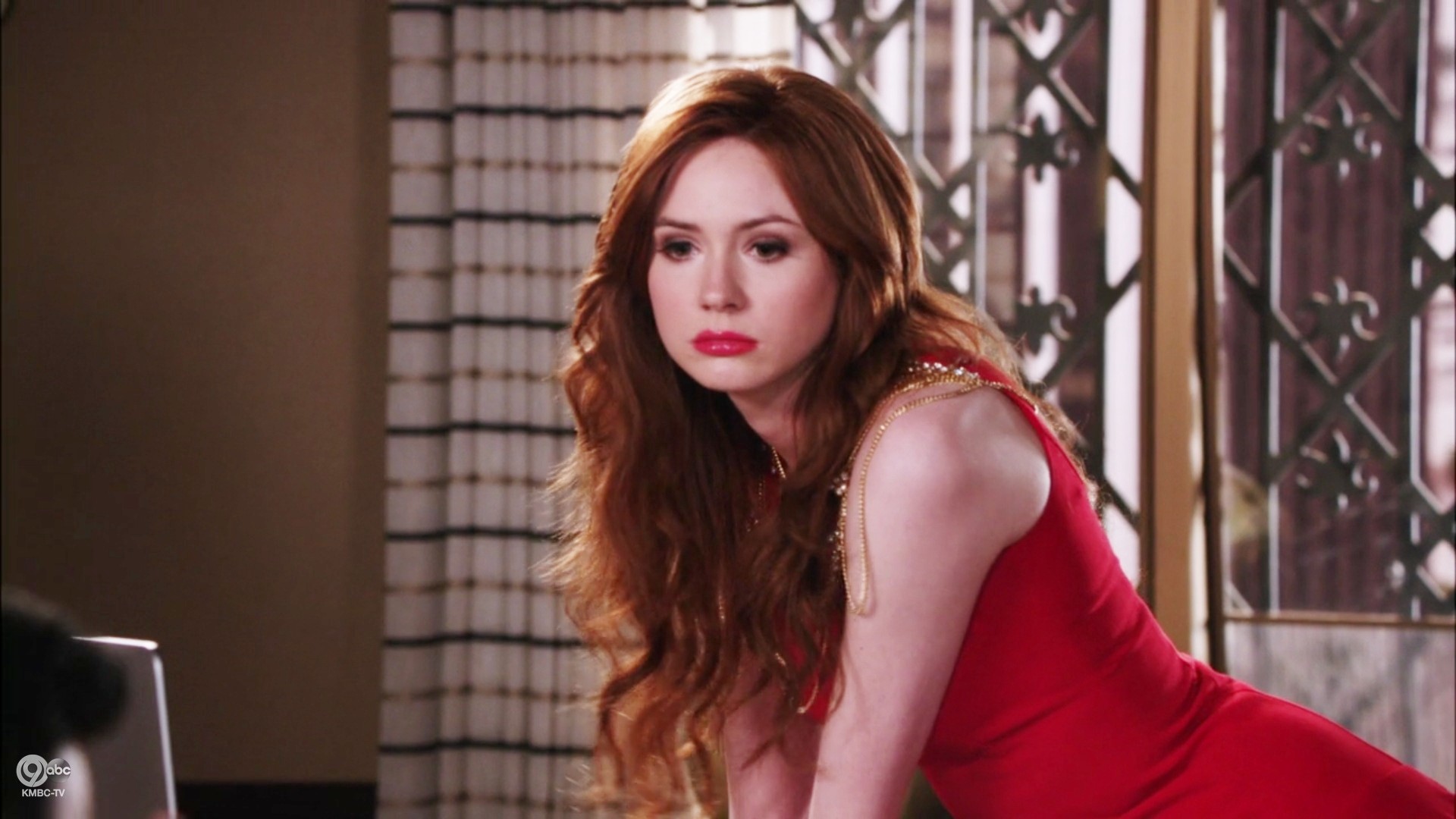 see Karen Gillan Do Her Best Jessica Rabbit In A Red Dress