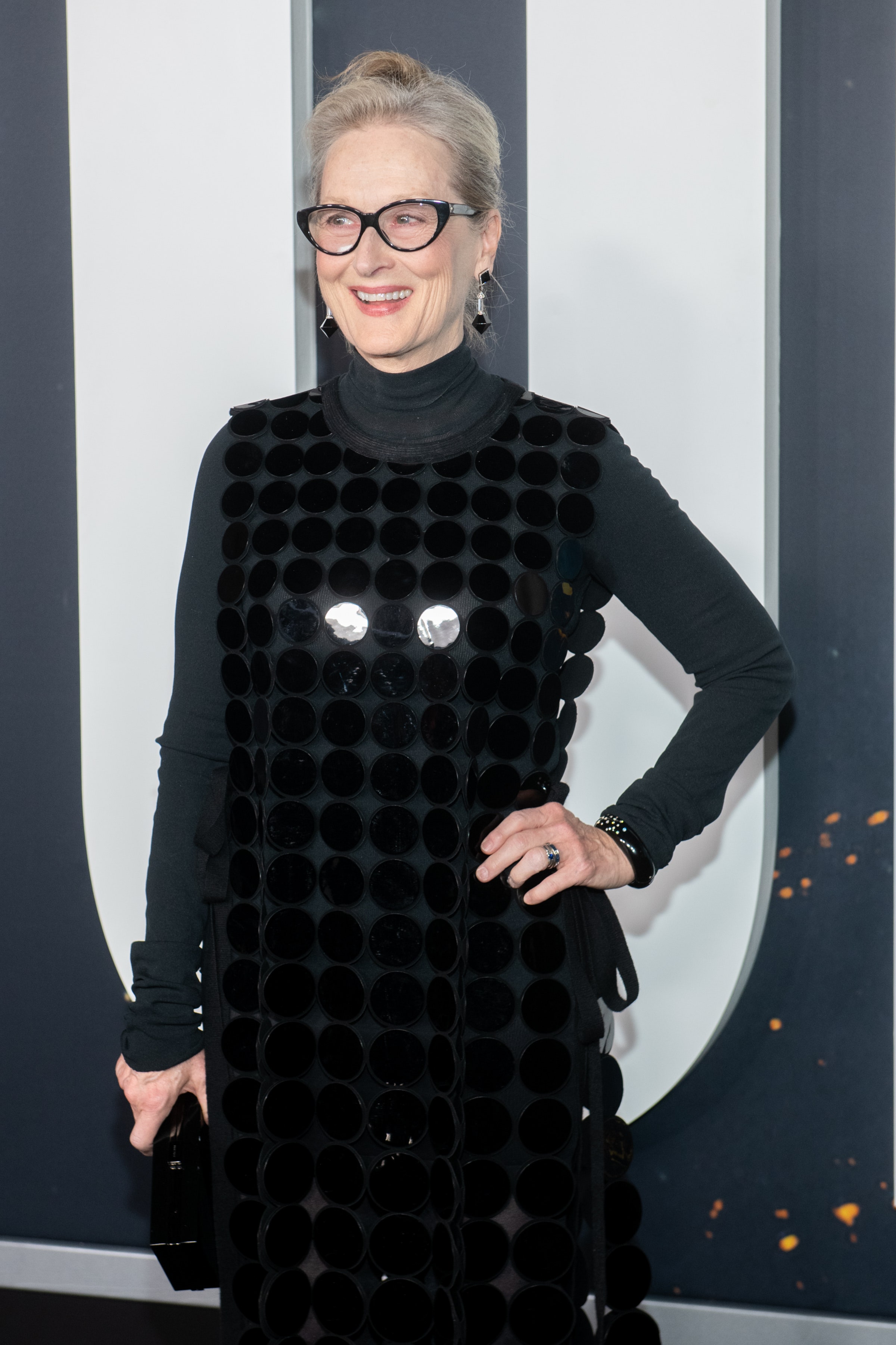 meryl Streep Shows Off A Chic Gray Updo Thats Perfect For Party Season  Vogue