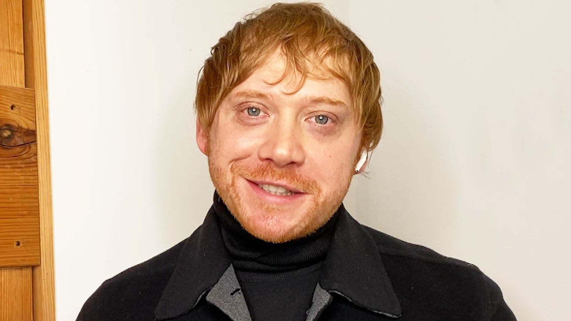 rupert Grint Reacts To Beating Jennifer Aniston And David Attenboroughs Instagram Records Exclusive Entertainment Tonight