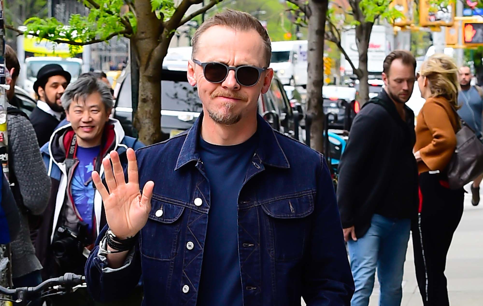 watch Simon Pegg Talk About Being A Bts Fan At Glastonbury 2022