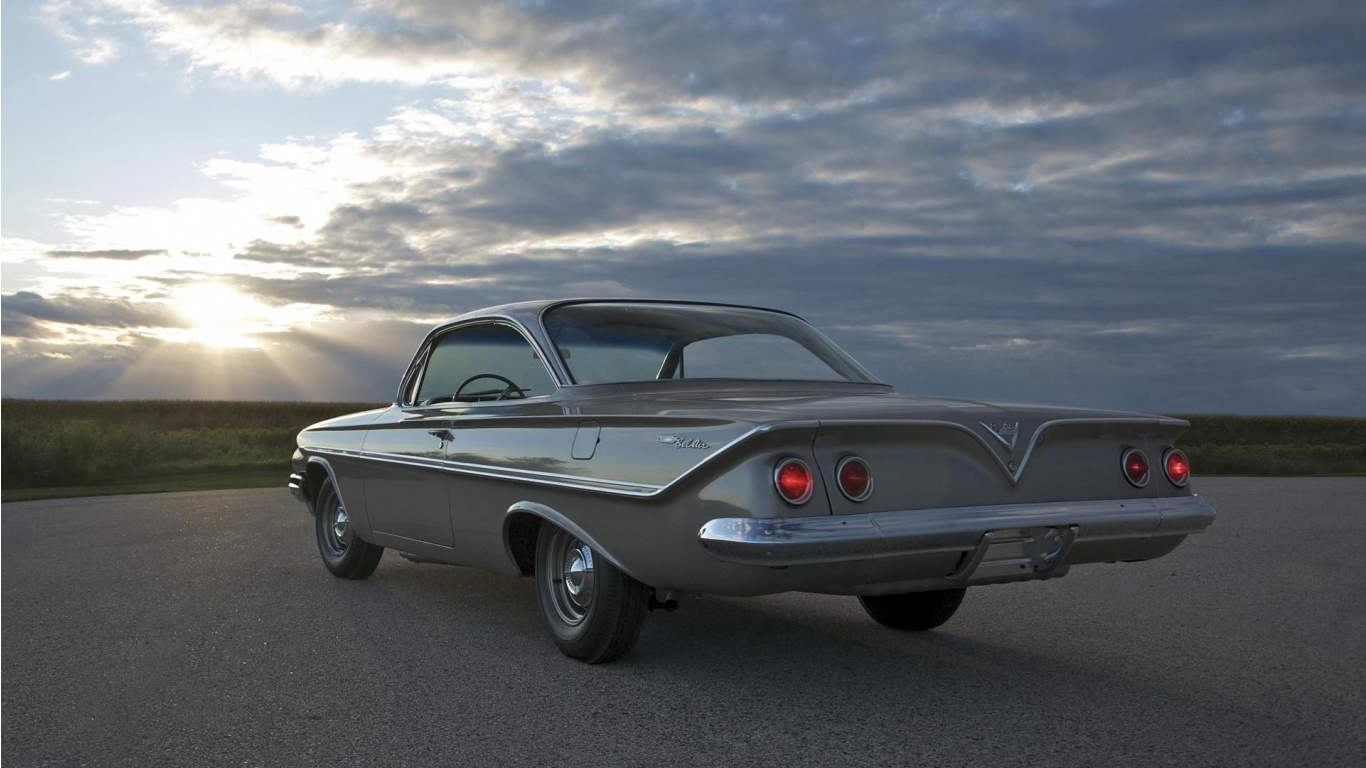 http://www.bhmpics.com/wallpapers/chevrolet_bel_air_1961-1366x768.jpg