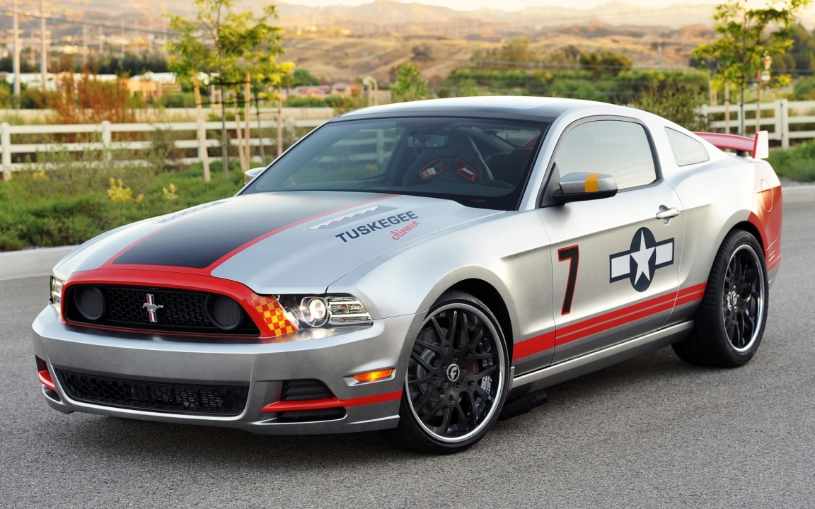 Ford mustang gt red tails edition #9